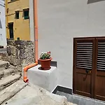 Jasmine House 8 Pax Ustica Isola di Ustica